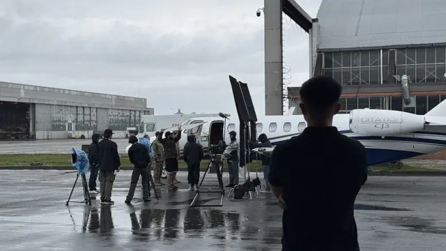 Canadian vertical production set